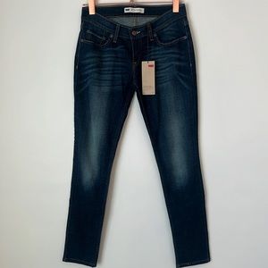 NWT Levi’s 524 ladies jeans